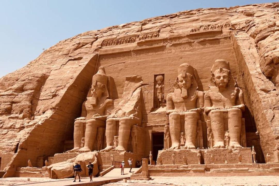 Abu Simbel: Giants of the Nile