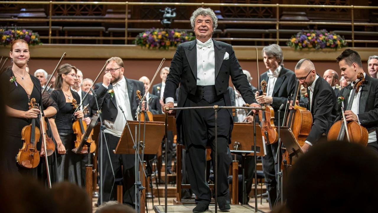 Českou filharmonii řídí Michael Tilson Thomas